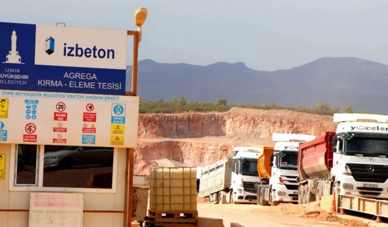 İZBETON’a operasyon: Çok sayıda kişi gözaltında
