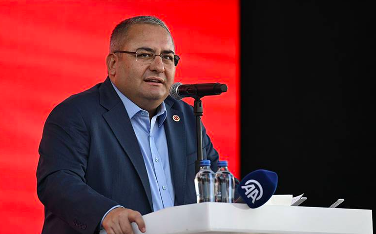 AKP’li isimden ‘Mesut Özarslan’ çıkışı: ‘AK Parti’ye geçişi şimdilik rafa kaldırıldı’
