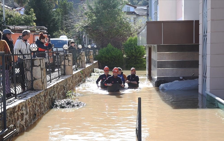 Alanya’da baraj alarmı: Yüzlerce kişi tahliye edildi