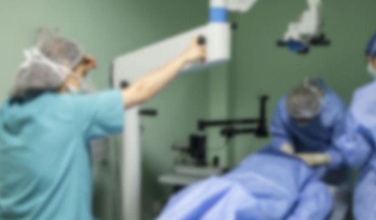 Üsküdar Devlet Hastanesi’nde hastalardan ameliyat için ek ücret talep eden 2 doktor tutuklandı