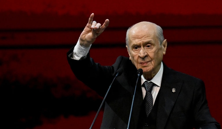 Bahçeli’den yeni sistem hamlesi: Cumhurbaşkanlığı Hükümet Sistemi için yasal düzenleme istedi!