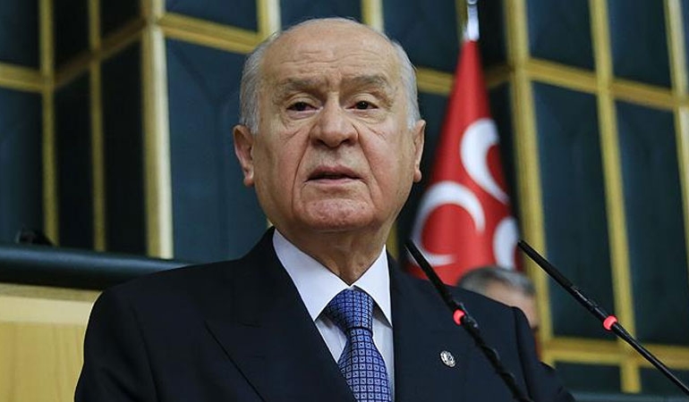 Bahçeli’den Amedspor’a tebrik