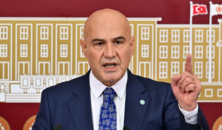 İYİ Partili Çömez ‘yine kim çöküyor devletin malına’ diyerek paylaştı: Açıklama geldi