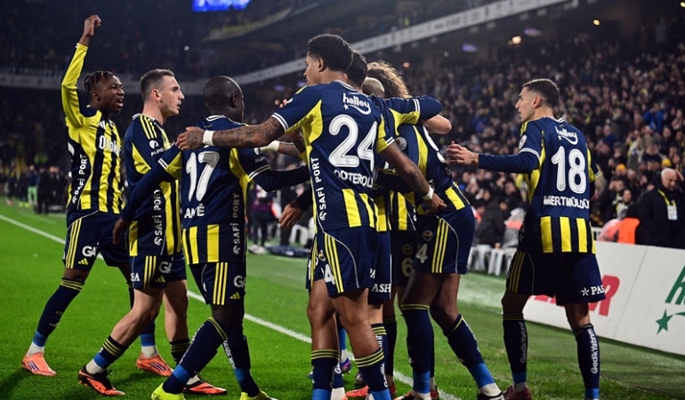 Fenerbahçe 3 puanı 3 golle aldı