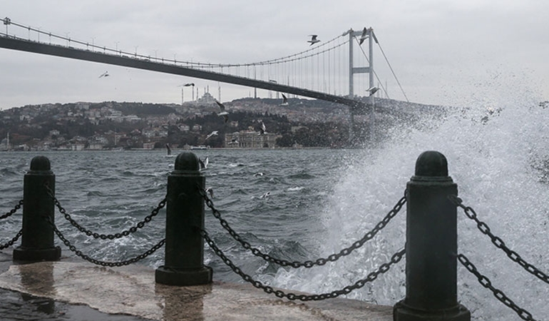 İçişleri Bakanlığı’ndan 9 il için ‘sarı’ kodlu uyarı… İstanbul’da fırtına kapıda