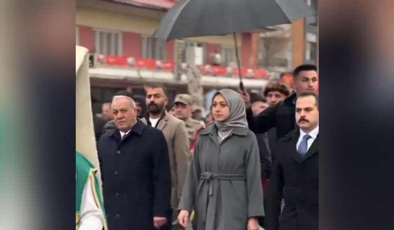 Görüntülere tepki yağdı… Başrolde yine kaymakam var! Açıklama geldi…