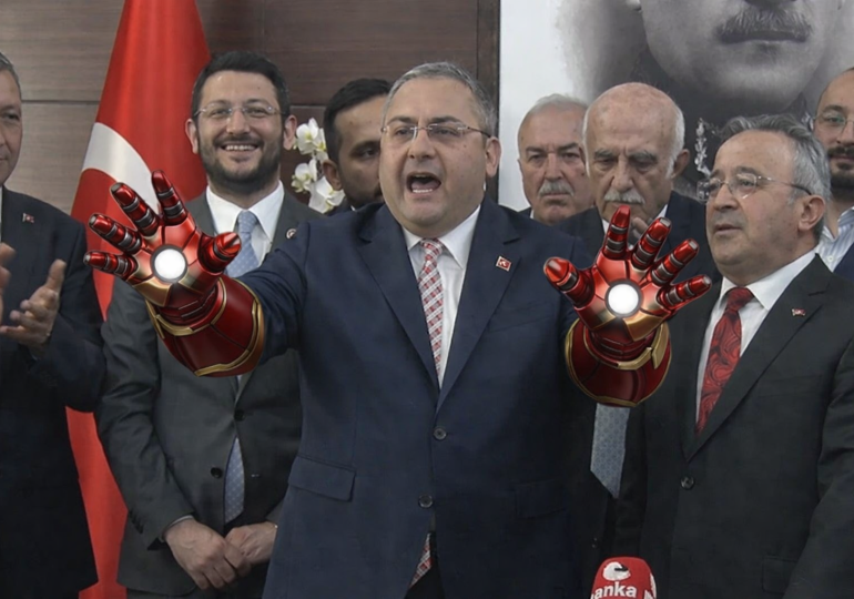 Mesut Özarslan kimdir? Neden CHP’den istifa etti?