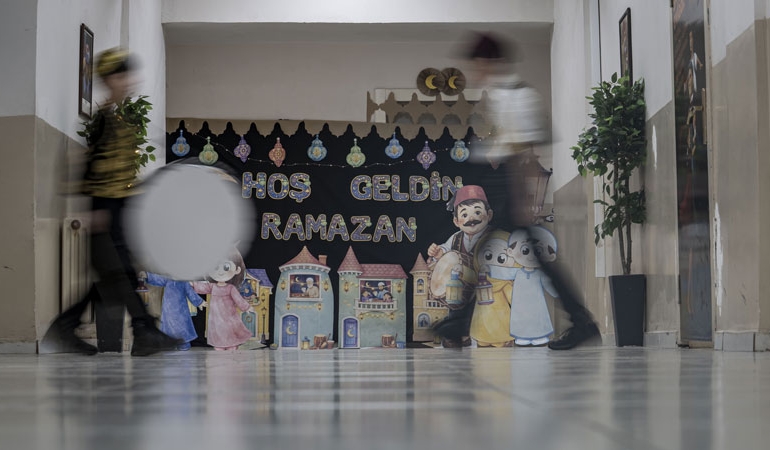 İlkokullarda ramazan etkinlikleri… Eğitim-İş pedagojik risklerine dikkat çekti: Laiklik ilkesine aykırı