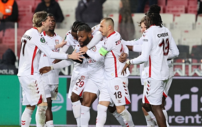 Samsunspor farka koşarak son 16’ya yükseldi