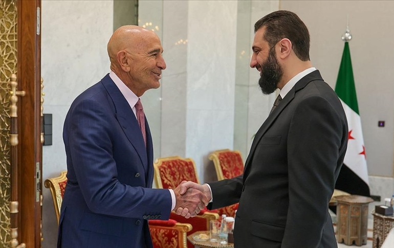 İmzalar atıldı: Suriye petrolü İsrail’le ilişkili ABD şirketine teslim!