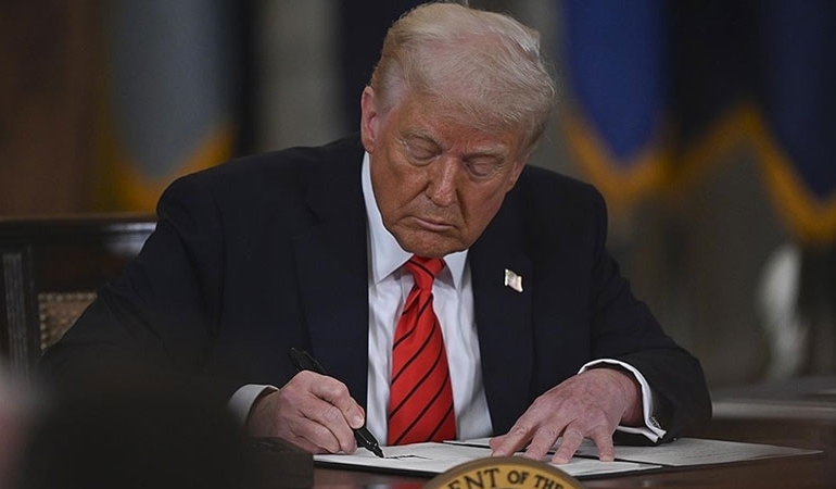 Trump 12 milyar dolarlık yeni projesini duyurdu