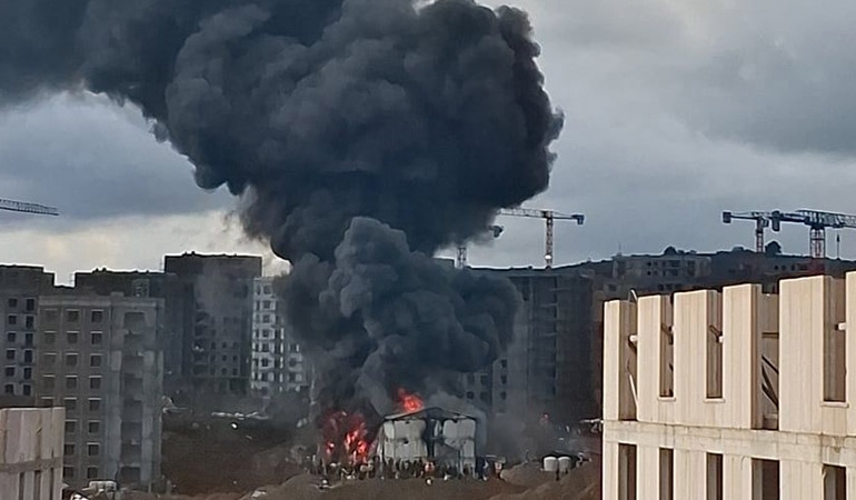 Tuzla’da işçi konteynerinde yangın