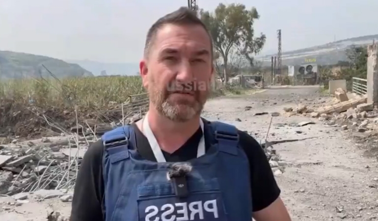 Katil İsrail ordusu gazetecileri doğrudan hedef aldı!