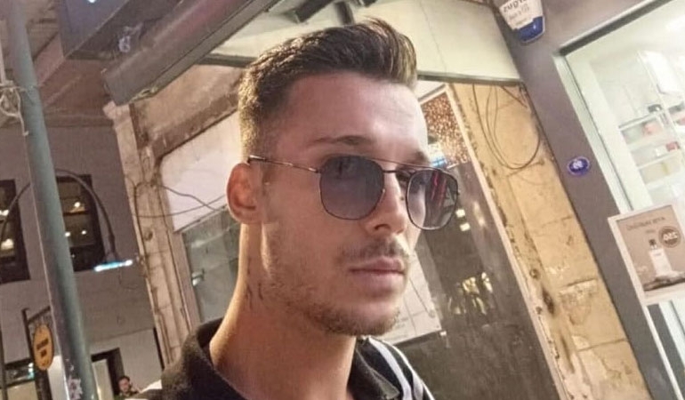 İzmir’de müzisyen Emre Duman bıçaklanarak öldürüldü: 5 gözaltı