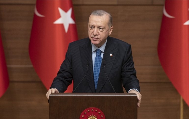 Erdoğan’dan düşürülen füze hakkında ilk açıklama: ‘Bizi çekmek istedikleri tuzaklara düşmeyeceğiz’