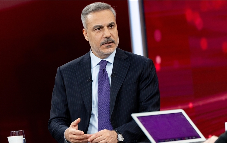 Hakan Fidan’dan telefon trafiği