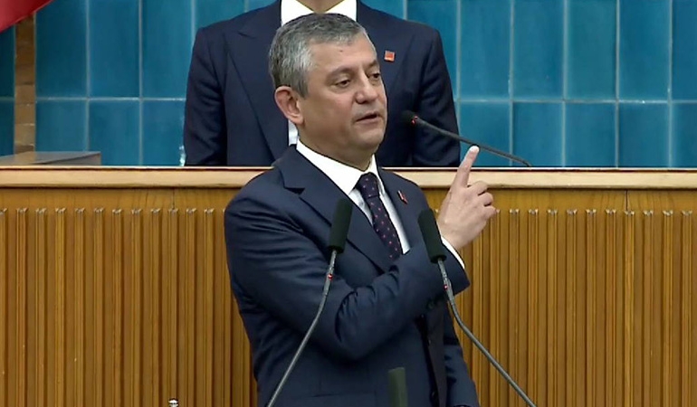 Özgür Özel’den Akın Gürlek’e mal varlığı yanıtı: ‘Suç örgütü’ diyerek seslendi
