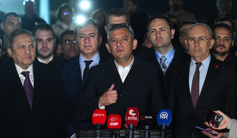 Özgür Özel’den Tanju Özcan’a ziyaret… ‘Bu işlerin patenti Ak Parti’dedir’
