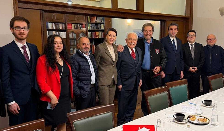 İlginç görüşme: Doğu Perinçek, Elon Musk’ın babası ile bir araya geldi