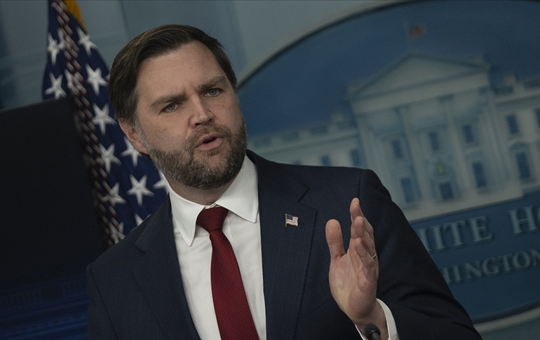 Trump yönetiminde ‘İran’ krizi: Vance sessiz