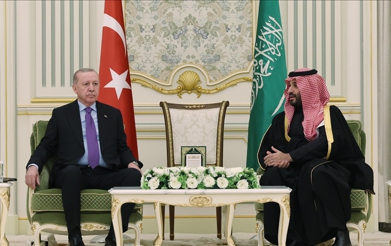 Erdoğan, Selman ile görüştü: ‘Müzakere’ mesajı