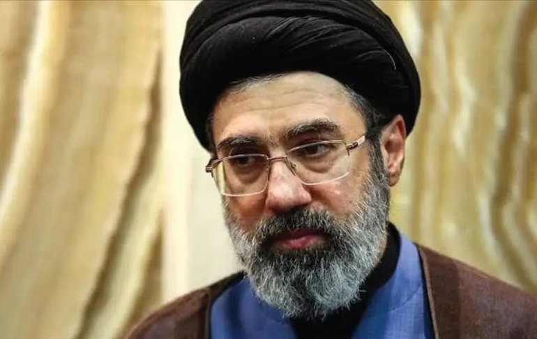 İran açıkladı: Hamaney yaralı ama…
