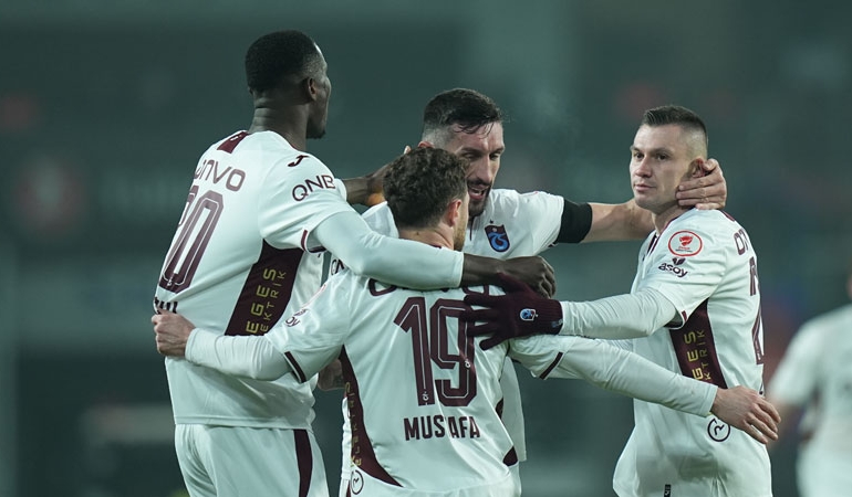 Trabzonspor kupada dört dörtlük