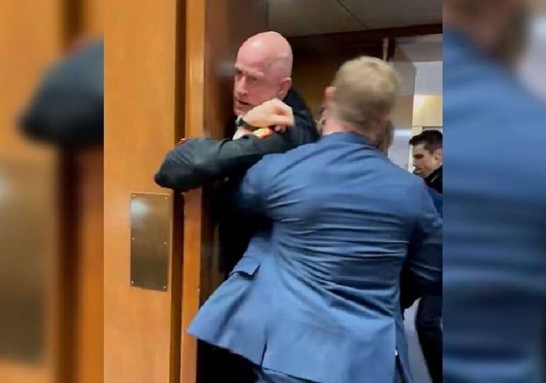 ABD Senatosu’nda ‘Kimse İsrail için savaşmak istemiyor’ protestosu!