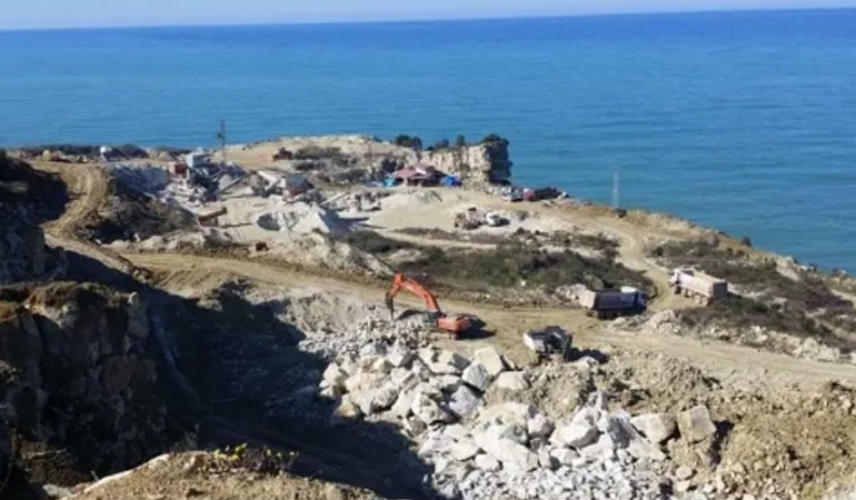 Rusya’ya taş satmak için tarihi yok saydılar!