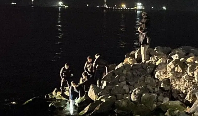 Zeytinburnu’nda denizde anne kızın cesetleri bulundu