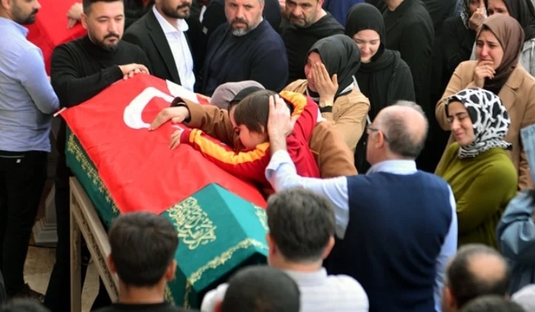 Türkiye evlatlarını uğurladı