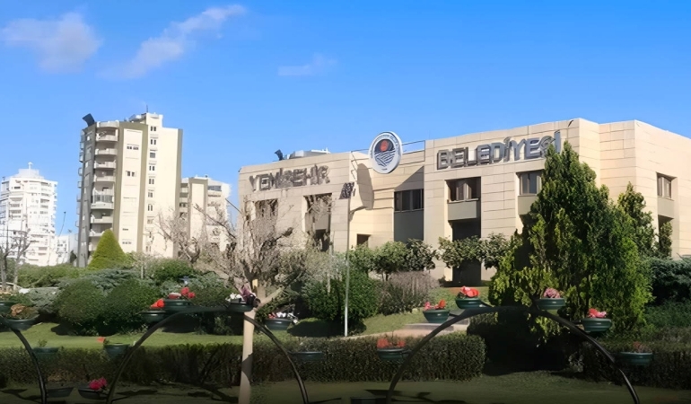 Mersin Yenişehir Belediyesi’ne operasyon: Çok sayıda gözaltı var… Başkan Özyiğit’ten ilk açıklama geldi!