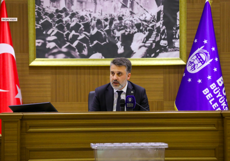 Bursa Büyükşehir Belediyesi AKP’ye geçti