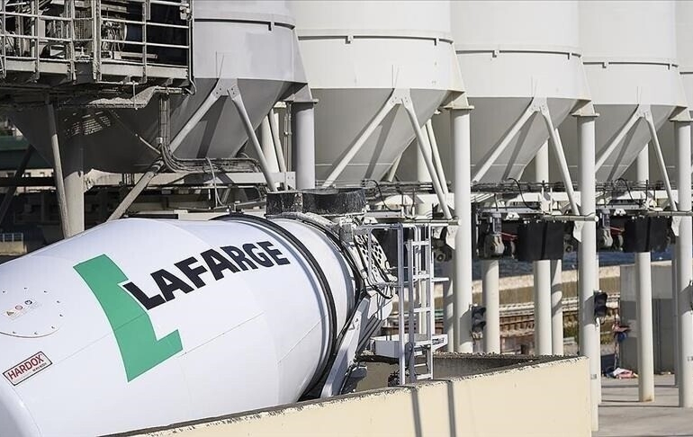 Fransız çimento firması Lafarge hakkında karar: Terör örgütünü finanse etmekten suçlu bulundu!