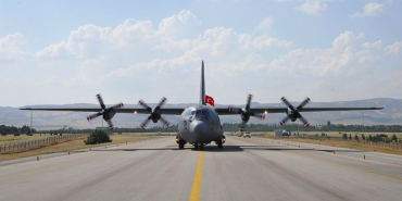 c-130-dusen-ucak-temsili