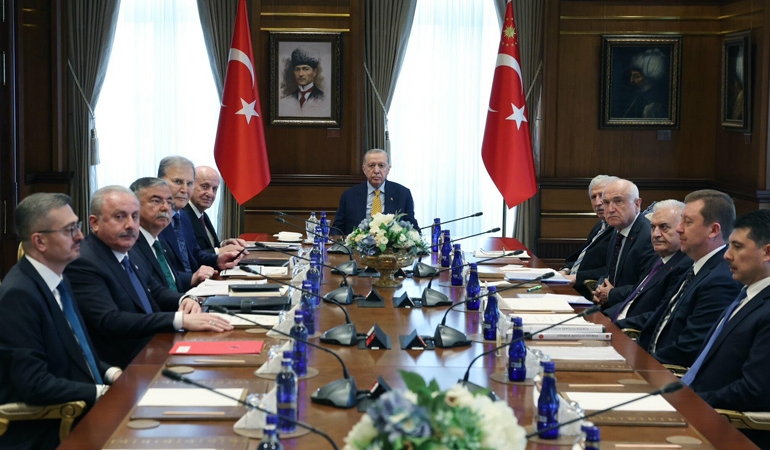 Cumhurbaşkanlığı Yüksek İstişare Kurulu bölücü açılımı görüştü