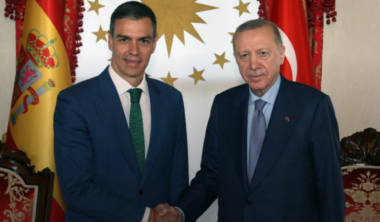 Erdoğan, Pedro Sanchez ile görüştü