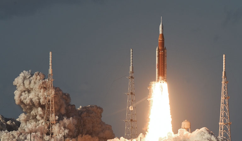 Yarım asır sonra ilk: NASA, Ay’a astronot gönderdi
