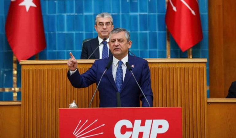 Doruk Madencilik işçileri CHP grup toplantısında… Özgür Özel: Bu hepimizin onur mücadelesi!