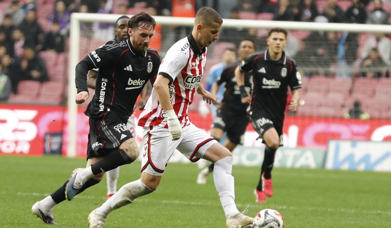 Samsunspor Beşiktaş’ı mağlup etti