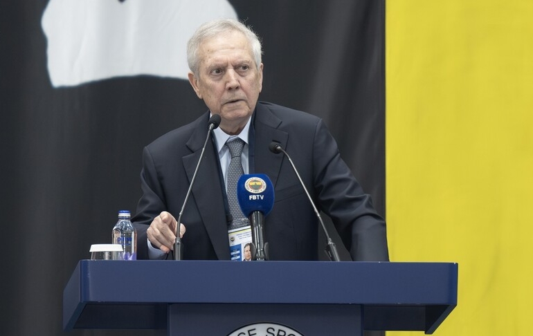 Aziz Yıldırım, Fenerbahçe başkanlığına aday olduğunu açıkladı
