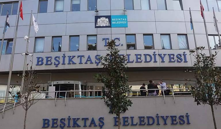 Beşiktaş Belediyesi’ne operasyon: Eski başkan yardımcısı dahil 5 kişi gözaltında