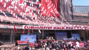 Kılıçdaroğlu CHP Genel Merkezi’nde: Partililerle bayramlaştı