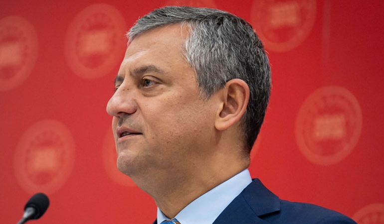 Özgür Özel, The Economist’e yazdı… Bölücü açılıma destek mesajı: ‘Ortadoğu için kritik önemde’