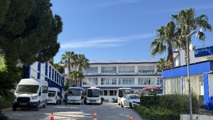 Güzelbahçe Belediyesi’ne operasyon: Başkan Günay ve 4 kişi gözaltında