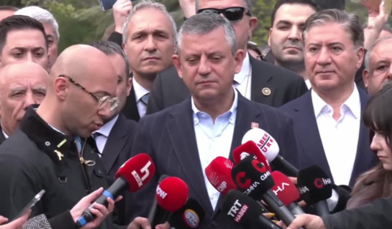 Özgür Özel’den kurultay davası sonrası ilk açıklama