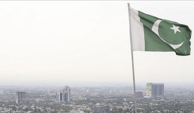 Pakistan’dan İran’a ‘askeri uçak’ izni