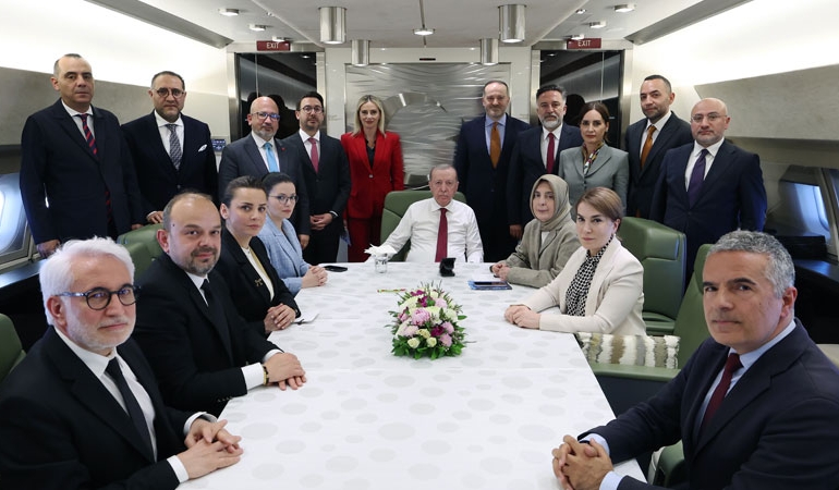 Erdoğan’dan açılımda ‘yasal düzenleme’ mesajı: Silah bırakmanın ivmelenmesi için istihbaratımız çalışıyor, komisyonun yol haritası hayata geçirilmeli