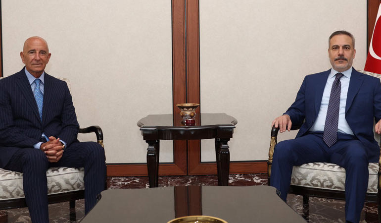 Fidan ile görüşen Barrack: ABD-Türkiye işbirliği somut sonuçlar üretmeye devam ediyor