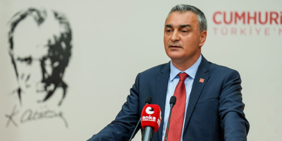 Parti Sözcüsü Sarı duyurdu: CHP’de çok sayıda il başkanı ve yönetimi görevden alındı